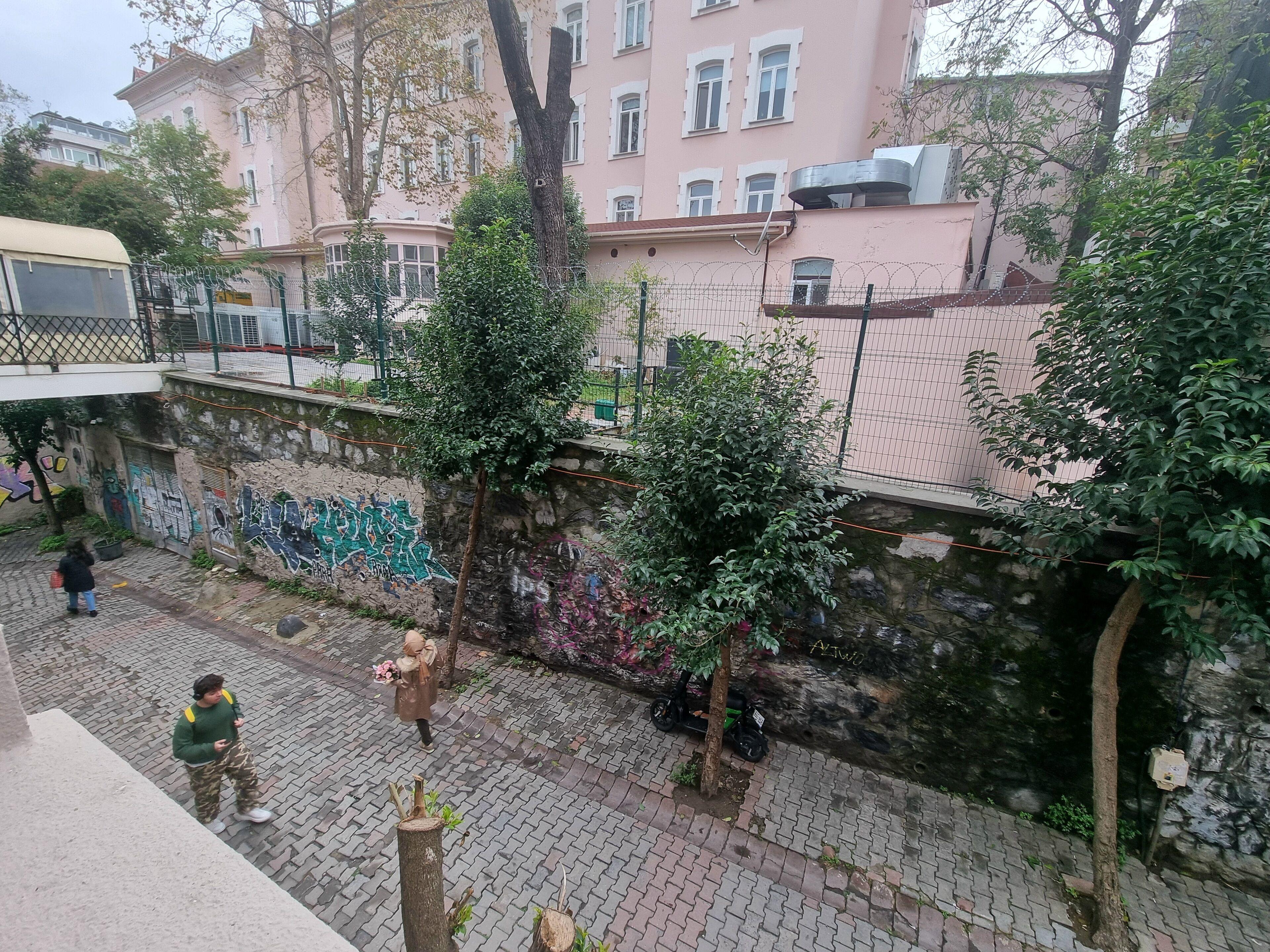 Element Garden, Istanbul